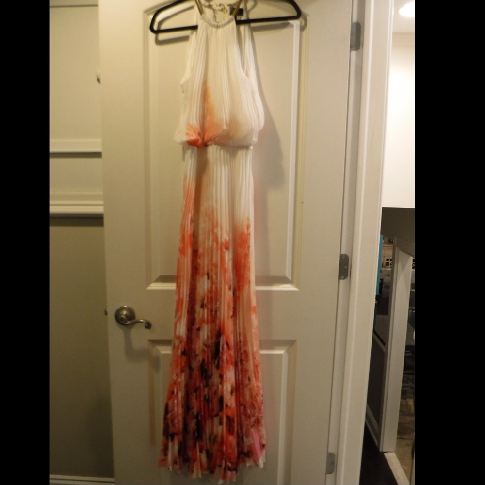 Gorgeous Pleated floral gown